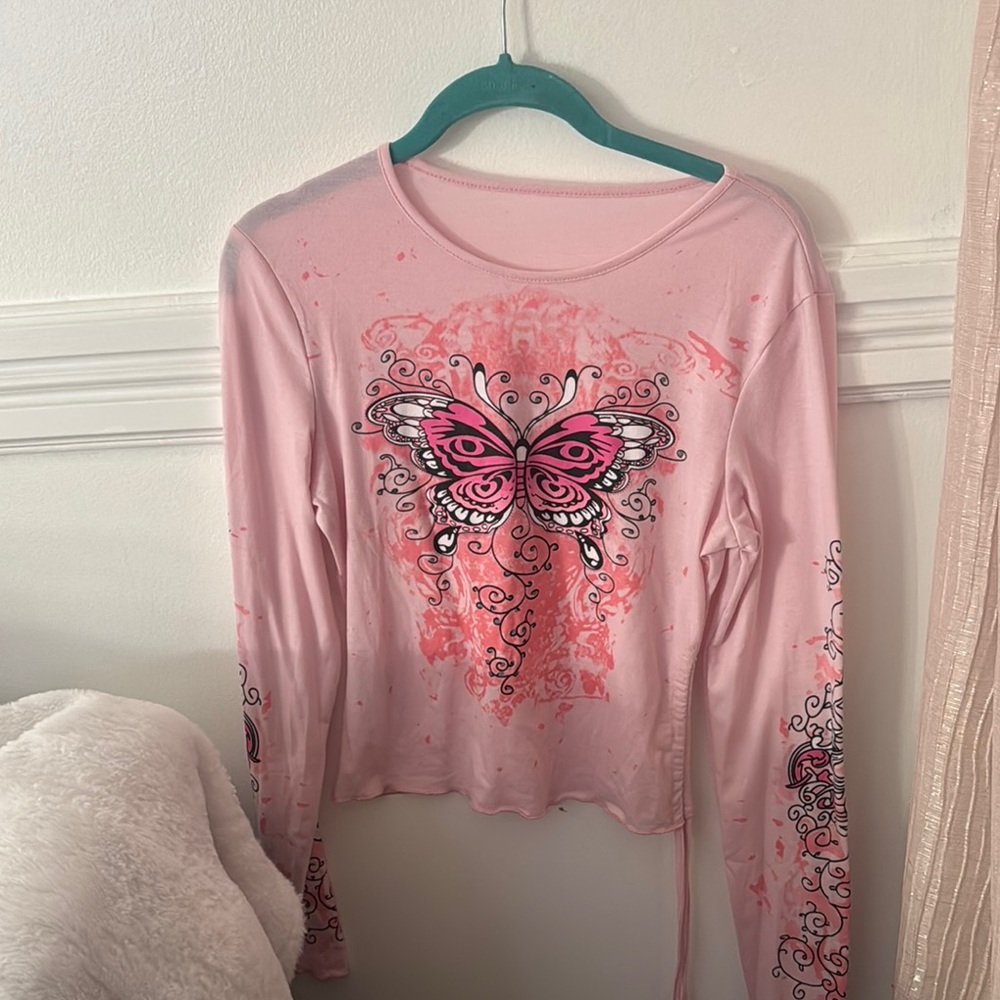 Pink Butterfly Graphic Women's Top Brand new!